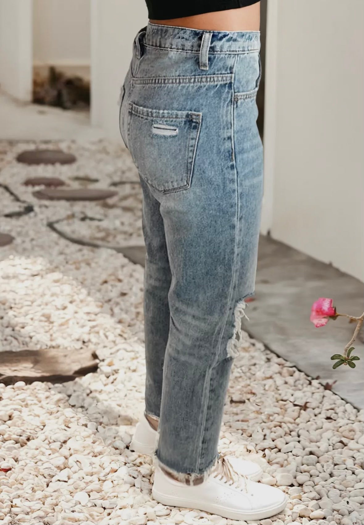 Raw Hem Open Knee Ripped Jeans